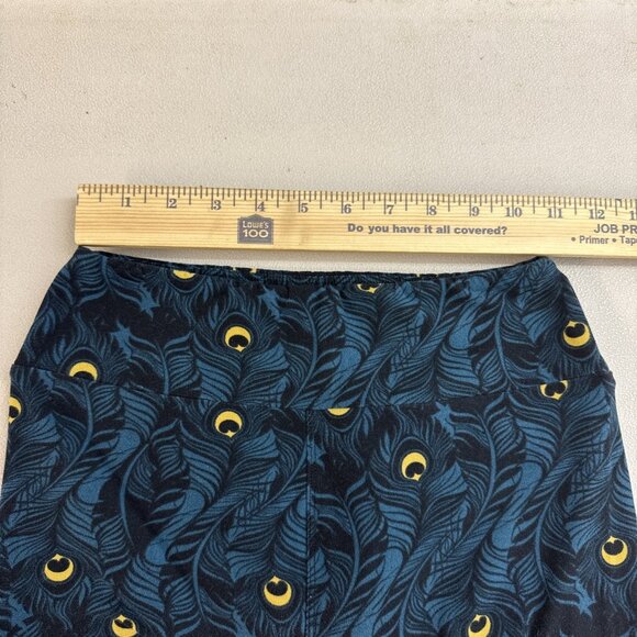 LuLaRoe Leggings - Black with Peacock Feather PAO One Size Measurement In Photo - Picture 8 of 9